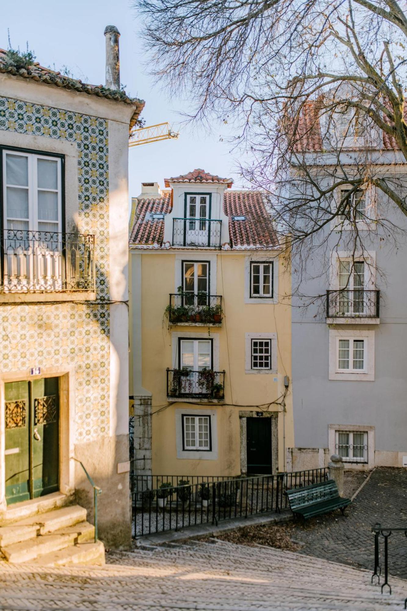 Sj2dee Heart Of Baixa New Air Conditioning Spacious 2 Apts 4br2ba Apartment *