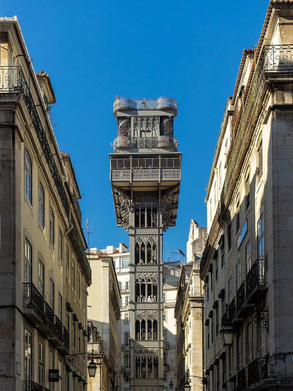 Sj2dee Heart Of Baixa New Air Conditioning Spacious 2 Apts 4br2ba Apartment *